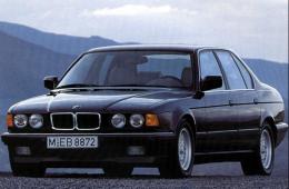 Фото BMW 7 E32 740 i,iL V8