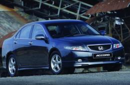 Фото HONDA ACCORD VII Tourer 2.4 Vtec T