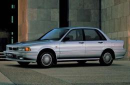 Фото MITSUBISHI GALANT IV седан (E3_A) 2.0 (E39A, E38A, E33A)