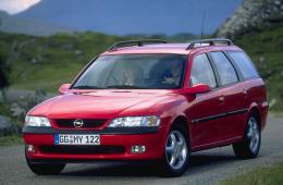 Фото OPEL VECTRA B универсал 1.8 i 16V