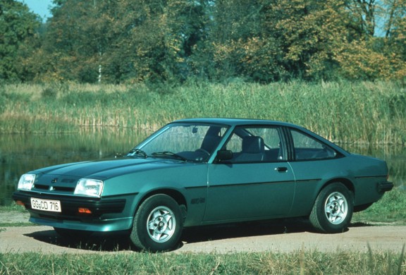 Фото OPEL MANTA B CC 2.0