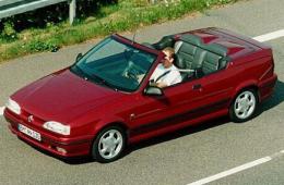 Фото RENAULT 19 II Cabriolet 1.7