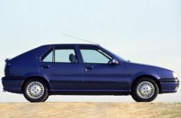 Фото RENAULT 19 I 1.8