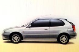 Фото TOYOTA COROLLA Compact 2.2 TD