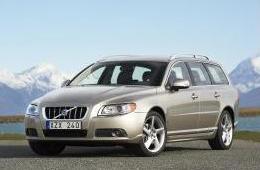 Фото VOLVO V70 III 3.2 AWD